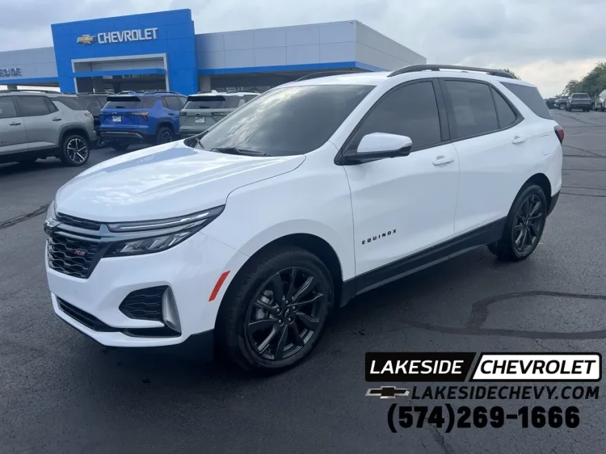 2022 Chevrolet Equinox RS photo 1