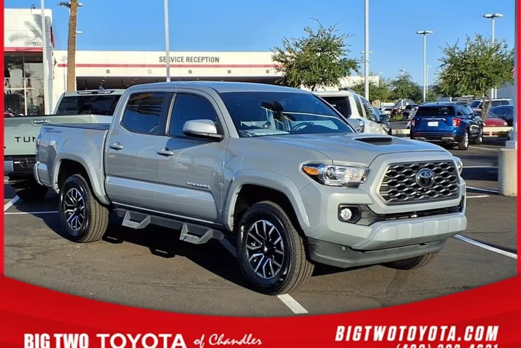 2020 Toyota Tacoma TRD Sport V6 photo 1