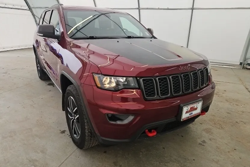 2019 Jeep Grand Cherokee Trailhawk photo 1