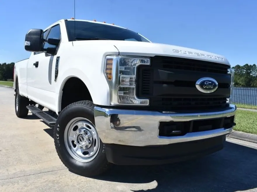 2019 Ford F-250 XL photo 1