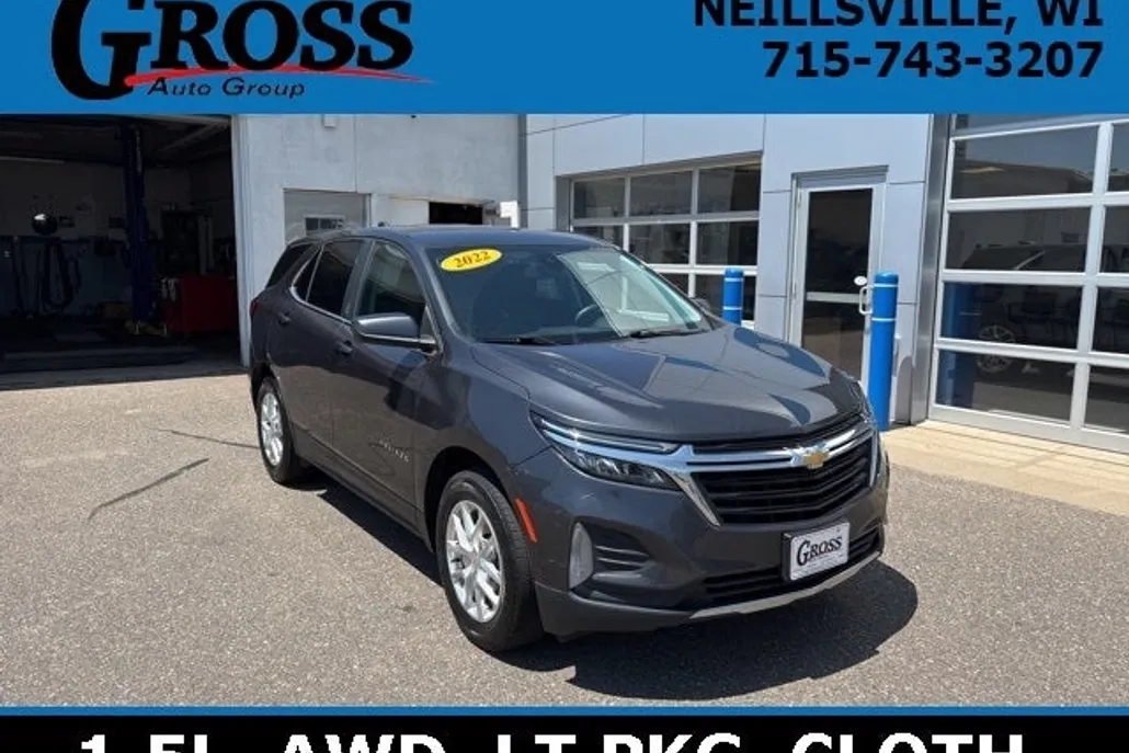 2022 Chevrolet Equinox LT photo 1