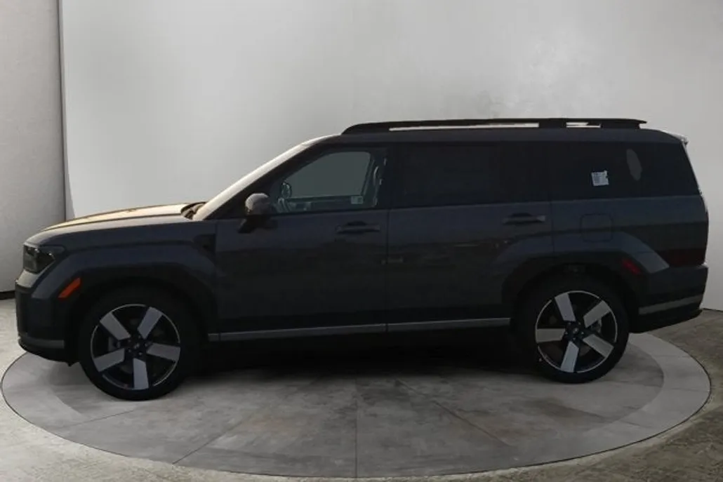2026 Hyundai Santa Fe Limited photo 1