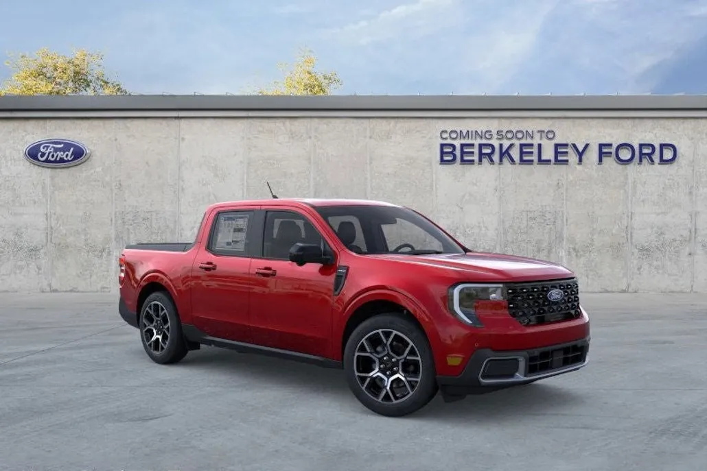 2025 Ford Maverick Lariat photo 1