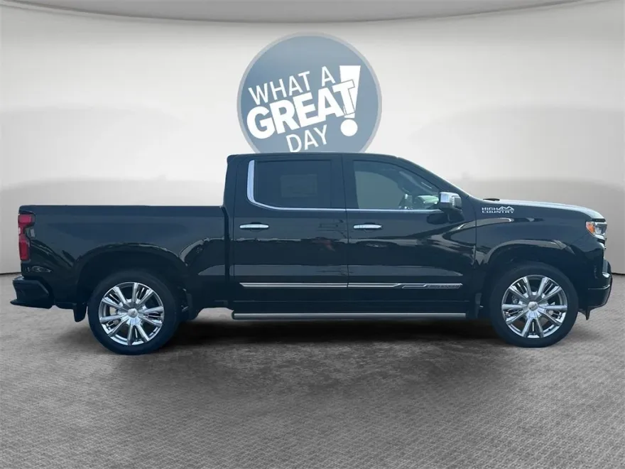 2025 Chevrolet Silverado 1500 High Country photo 1
