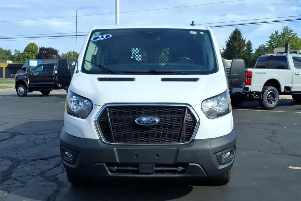2023 Ford Transit photo 1