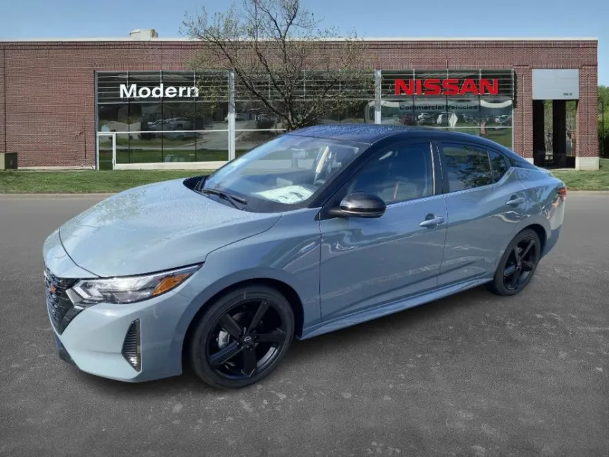 2025 Nissan Sentra SR photo 1