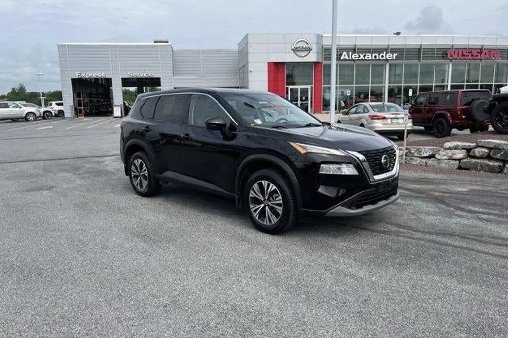 2021 Nissan Rogue AWD SV photo 1