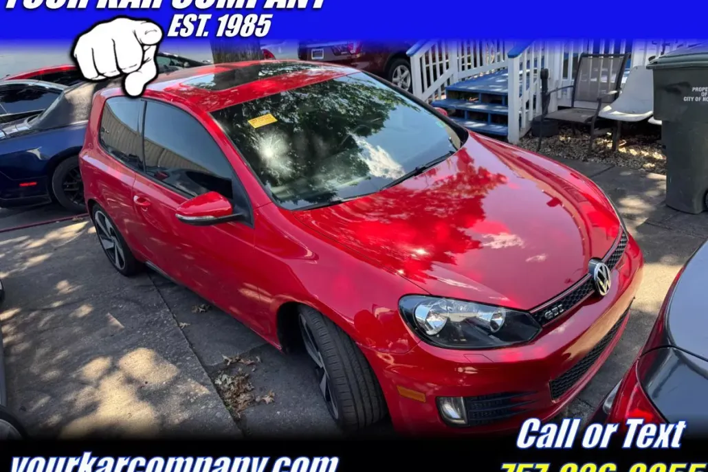 2013 Volkswagen Golf GTI Base photo 1