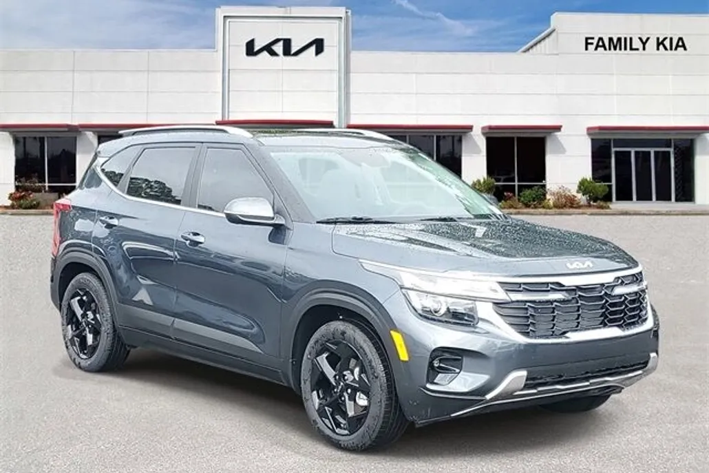 2026 Kia Seltos EX photo 1