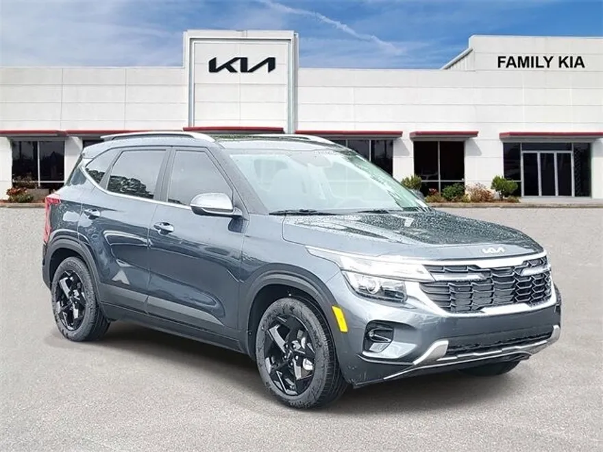2026 Kia Seltos EX photo 1