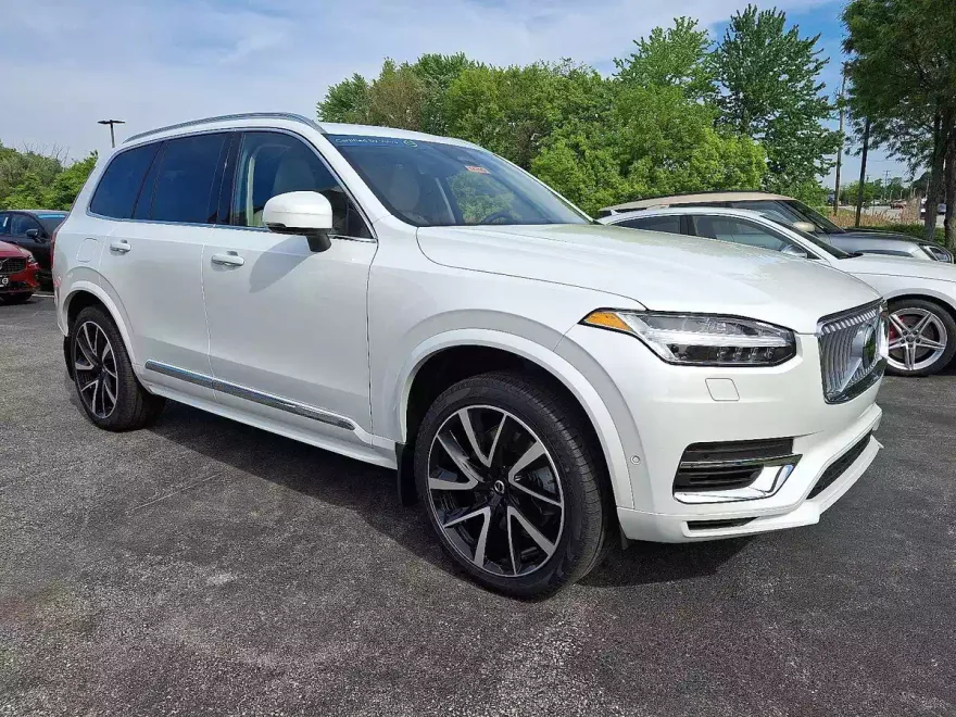 2024 Volvo XC90 Recharge T8 Ultimate photo 1