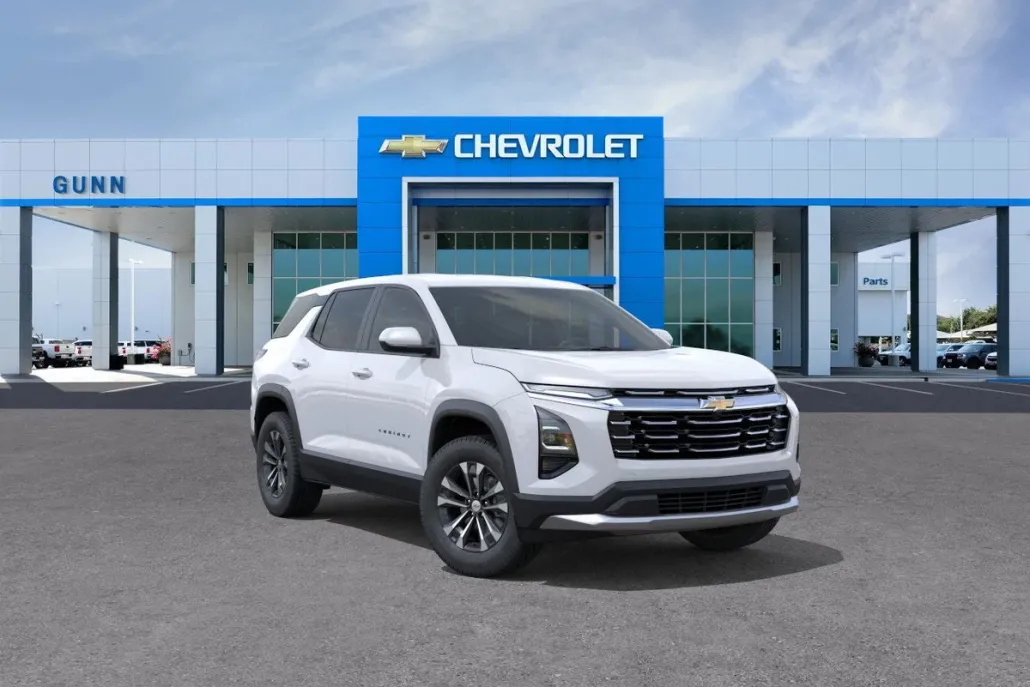 2026 Chevrolet Equinox LT photo 1