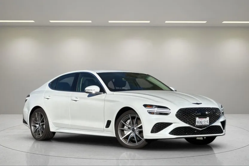 2025 Genesis G70 2.5T photo 1