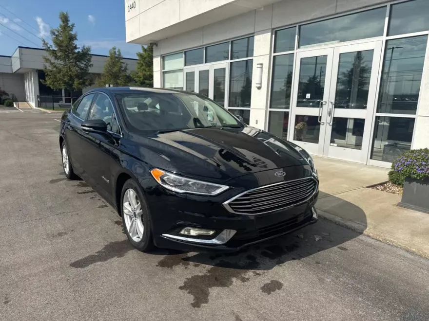 2018 Ford Fusion Hybrid SE photo 1
