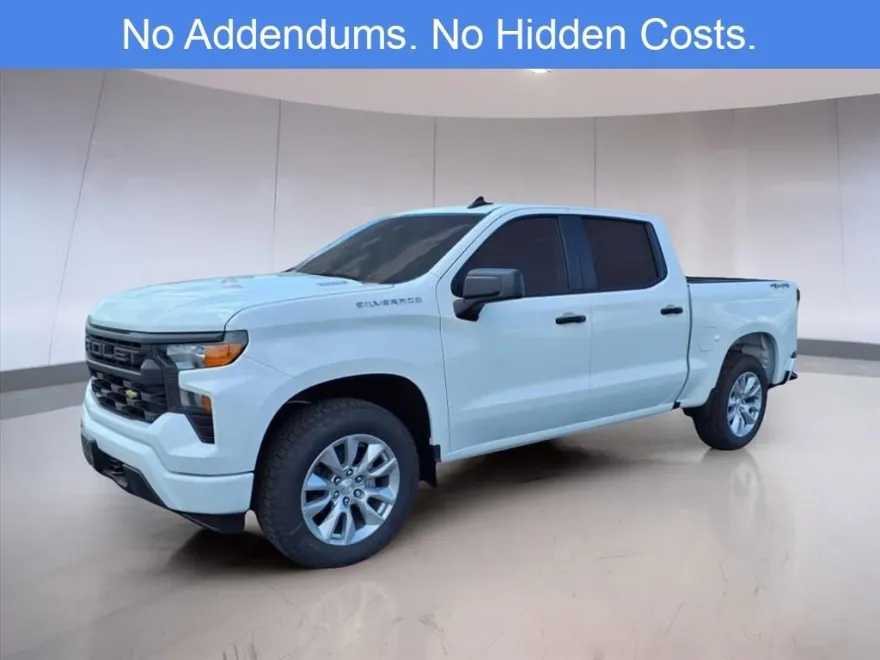 2025 Chevrolet Silverado 1500 Custom photo 1