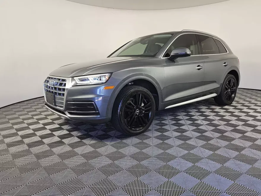 2018 Audi Q5 Premium Plus photo 1