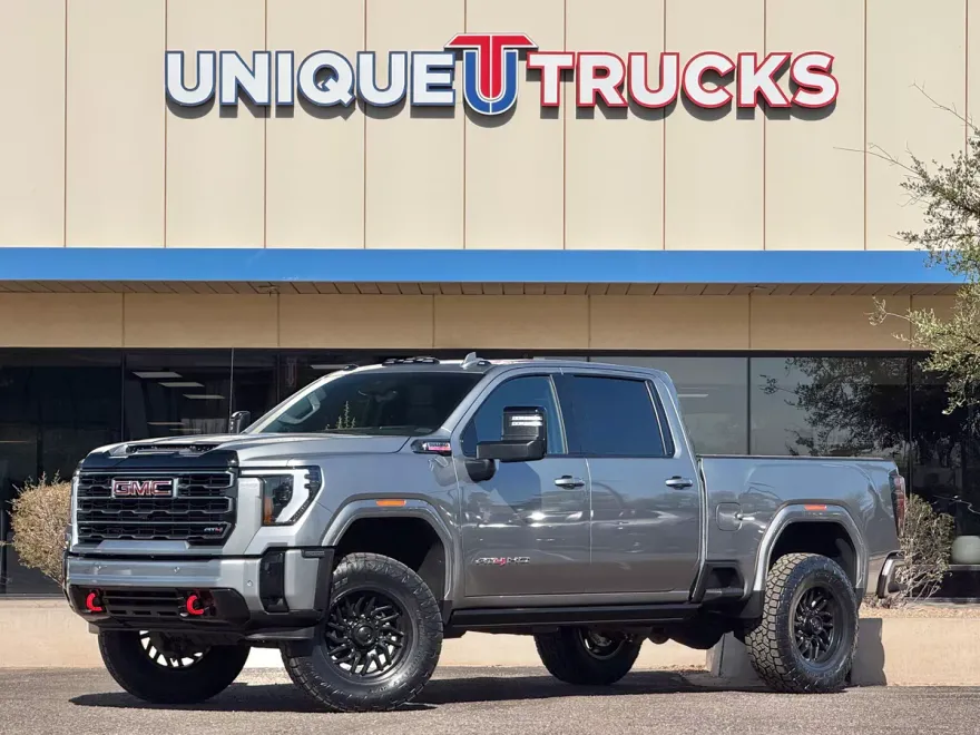2025 Gmc Sierra HD AT4 photo 1