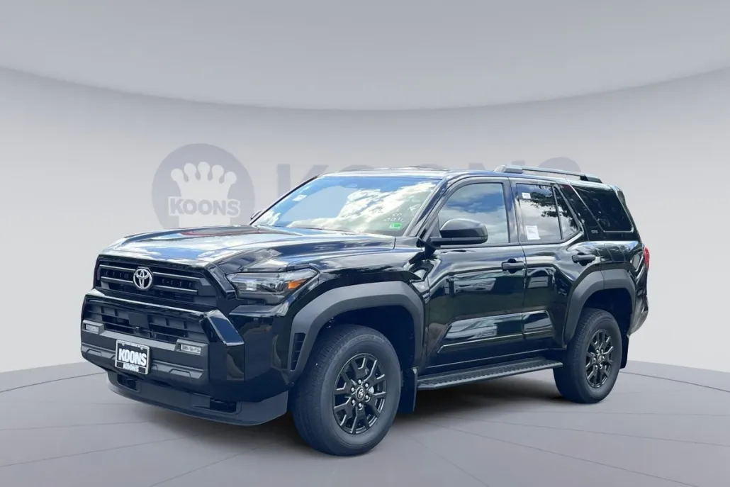 2025 Toyota 4Runner SR5 photo 1