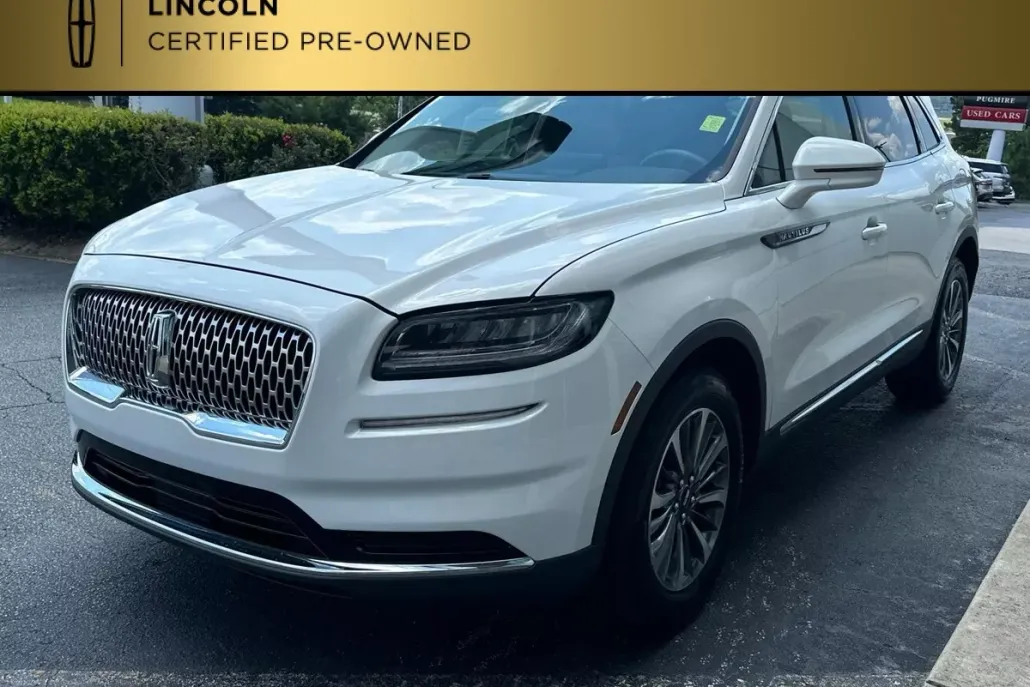 2022 Lincoln Nautilus Standard photo 1