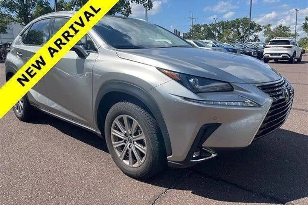 2021 Lexus NX 300 photo 1