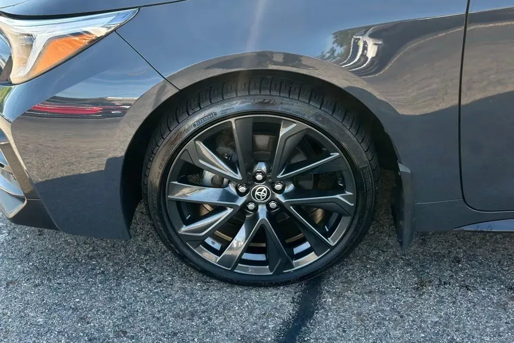 2024 Toyota Corolla XSE photo 1