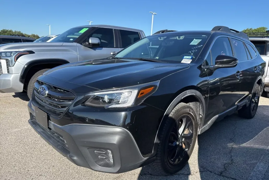 2020 Subaru Outback Onyx Edition XT photo 1