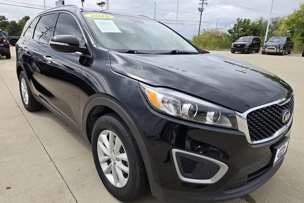 2018 Kia Sorento LX photo 1