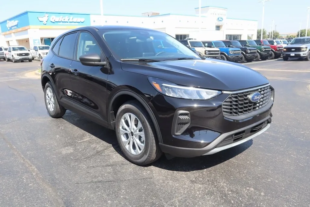 2025 Ford Escape Active photo 1