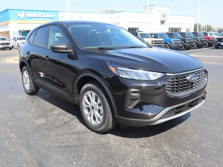 2025 Ford Escape Active photo 1
