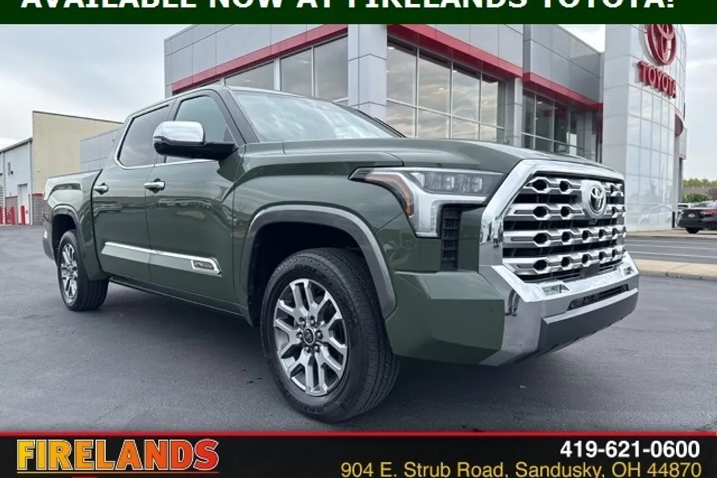2022 Toyota Tundra 1794 Edition CrewMax photo 1