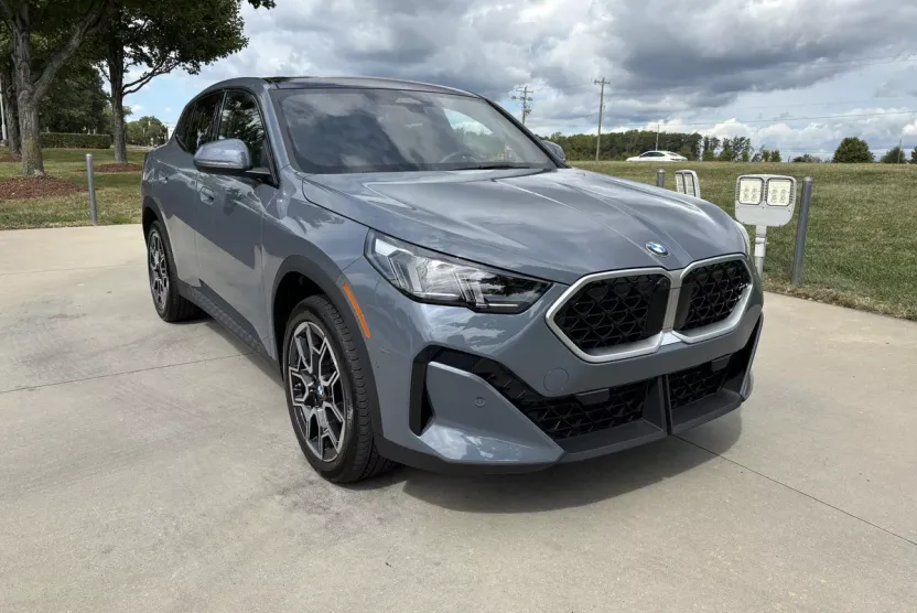 2025 Bmw X2 xDrive28i photo 1