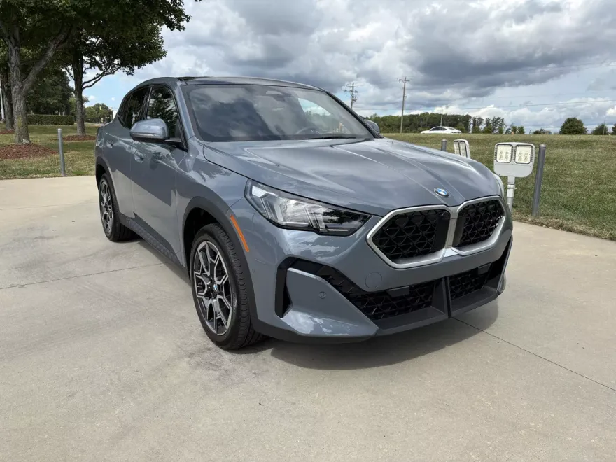 2025 Bmw X2 xDrive28i photo 1