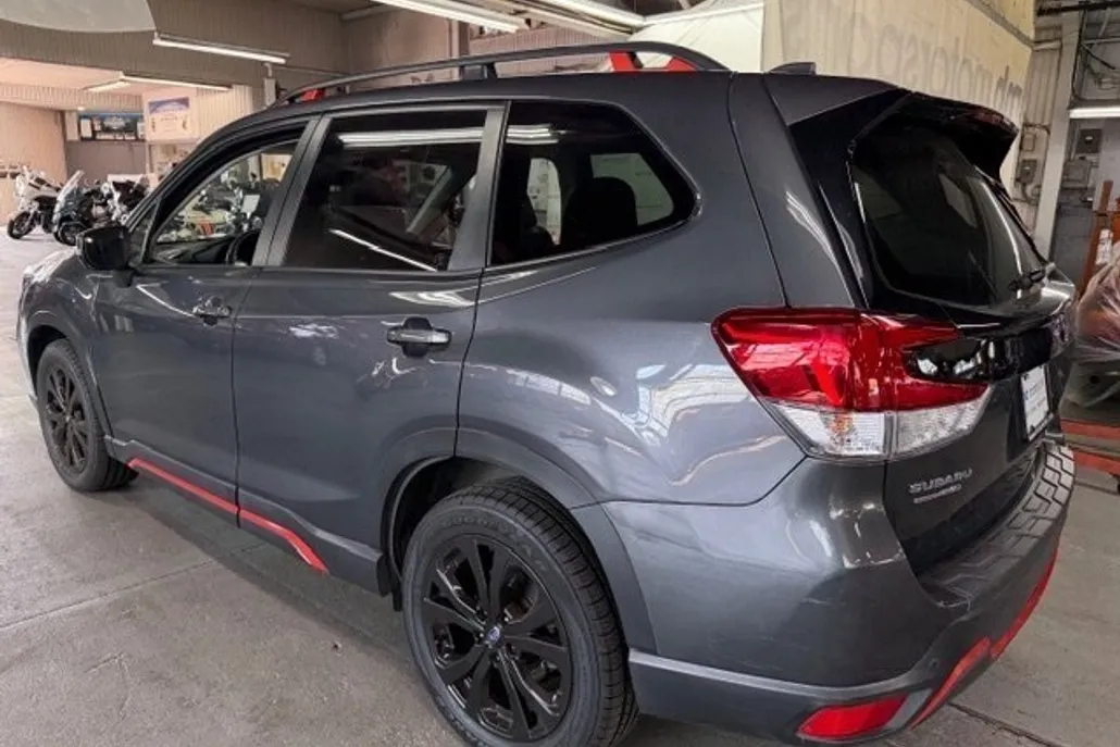 2021 Subaru Forester Sport photo 1
