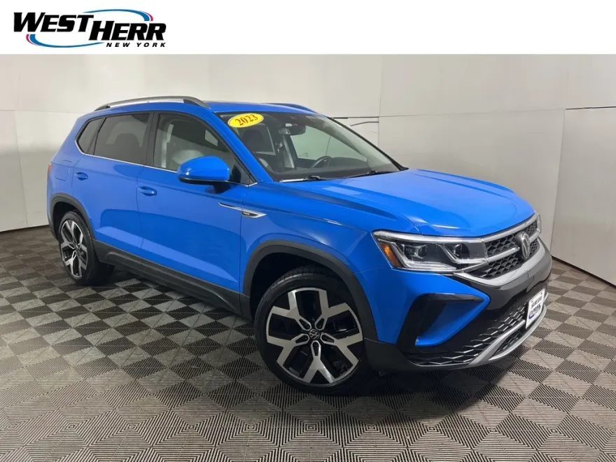2023 Volkswagen Taos SEL photo 1