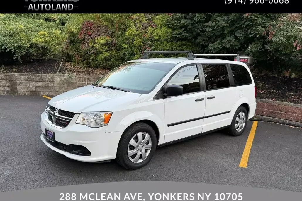 2016 Dodge Grand Caravan SE photo 1