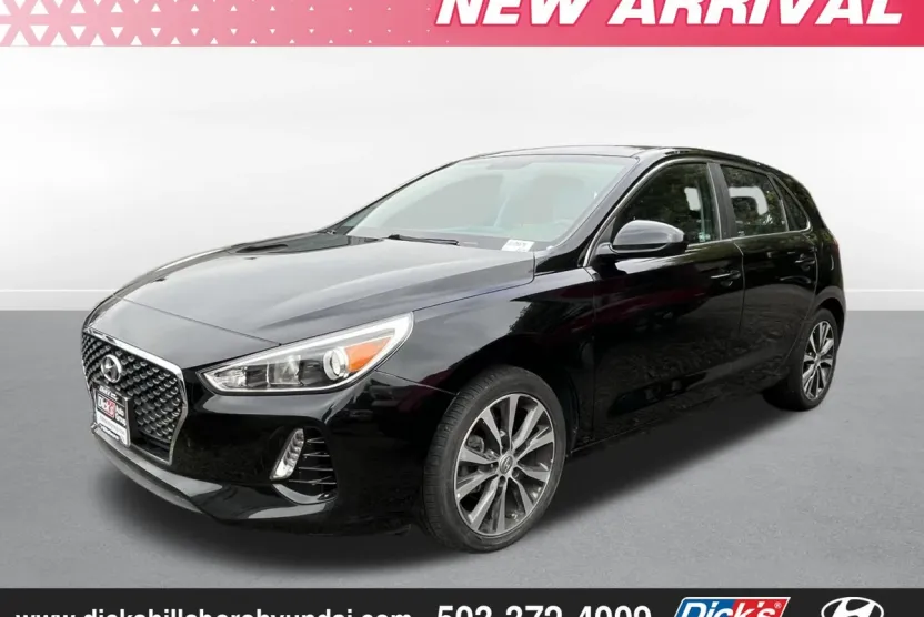 2020 Hyundai Elantra GT photo 1