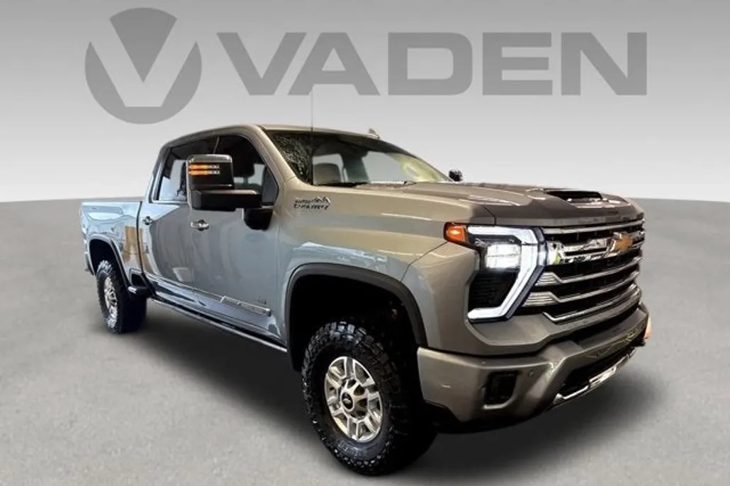 2024 Chevrolet Silverado 2500HD High Country photo 1