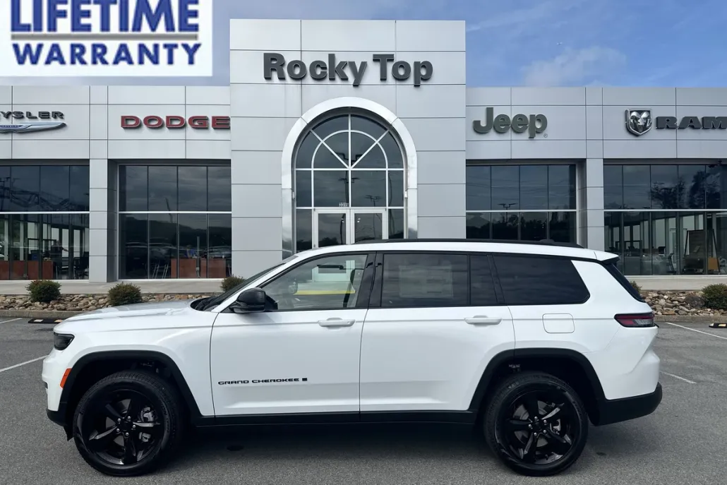 2025 Jeep Grand Cherokee Limited photo 1