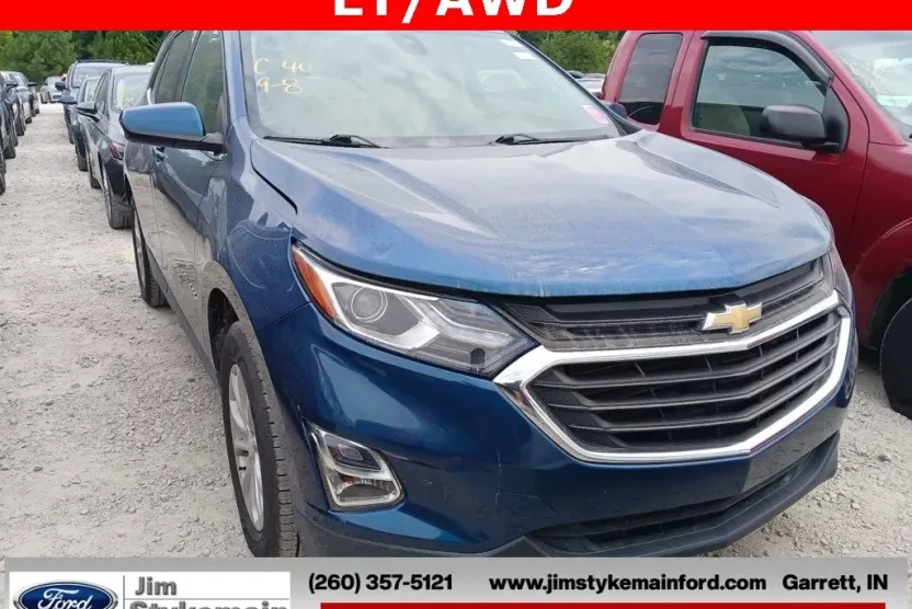 2020 Chevrolet Equinox LT photo 1