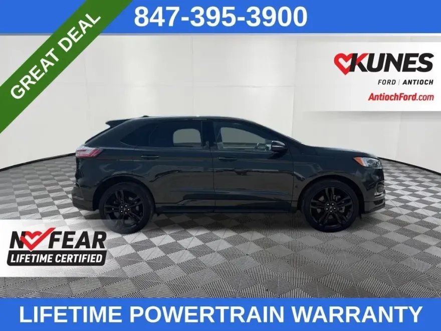 2024 Ford Edge ST photo 1