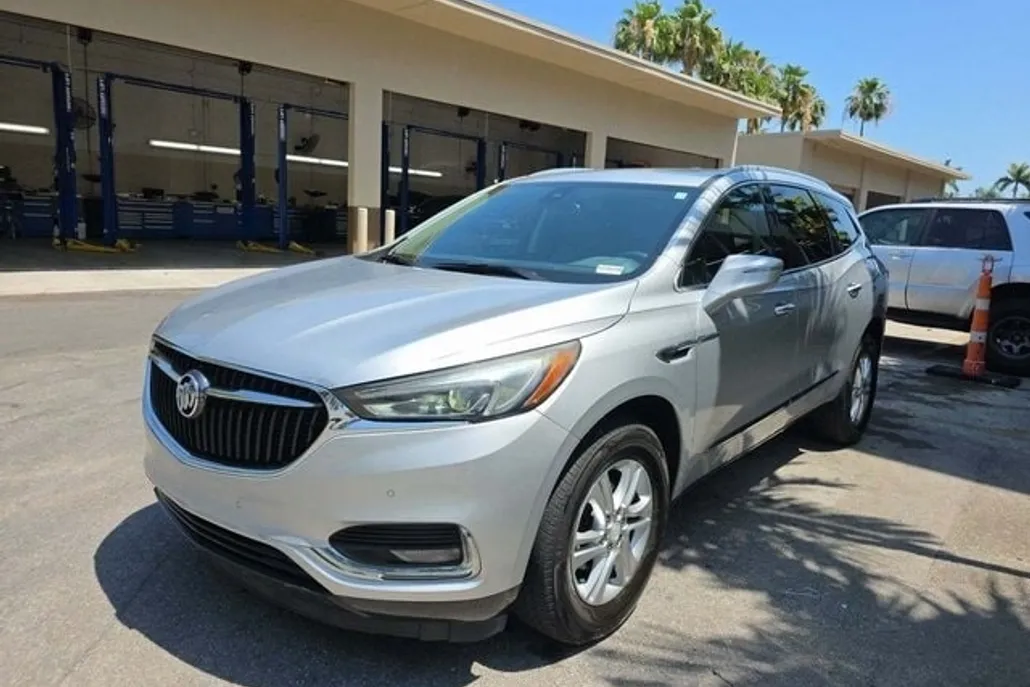 2018 Buick Enclave Premium photo 1