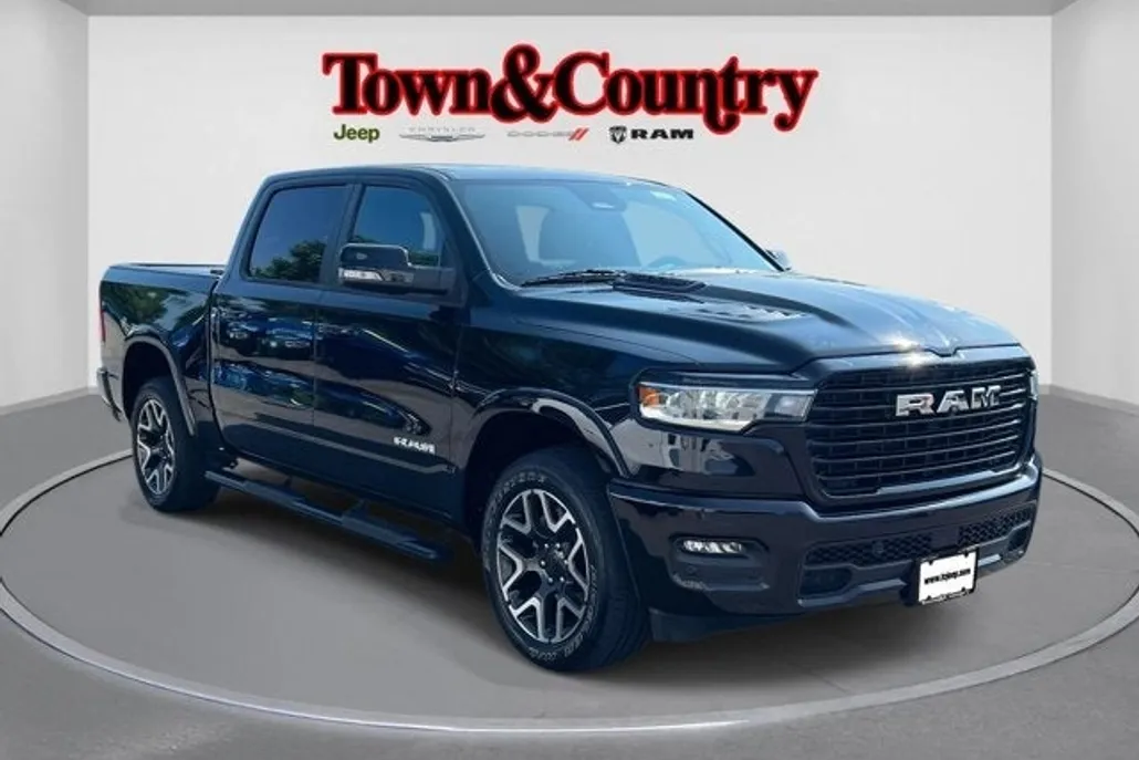 2025 Ram 1500 Laramie photo 1