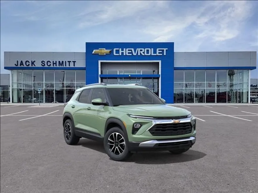2026 Chevrolet Trailblazer LT photo 1