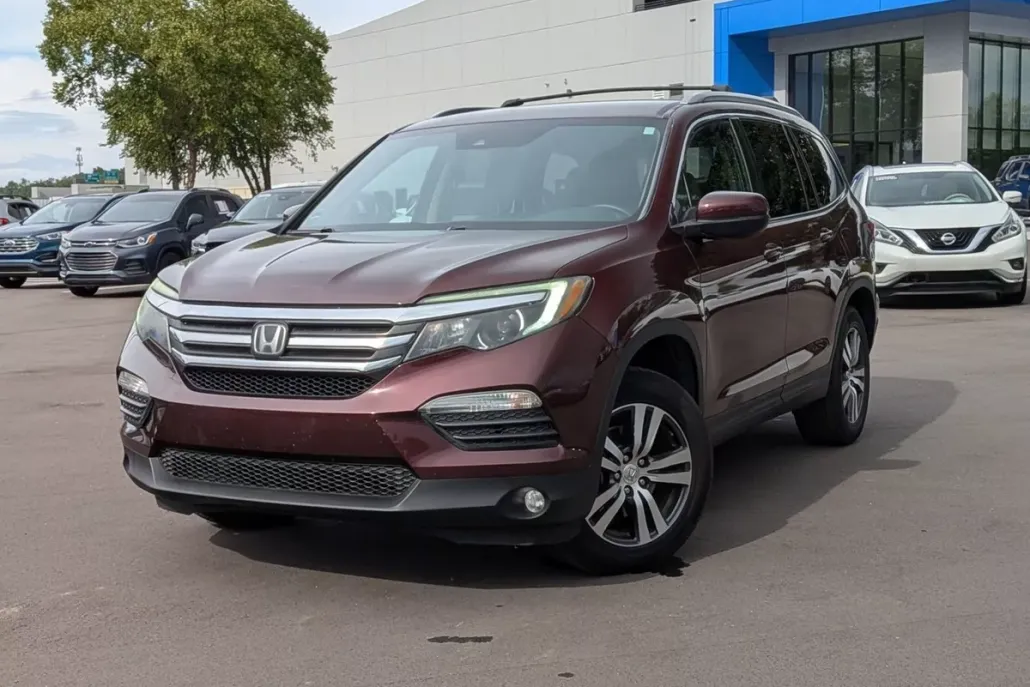 2017 Honda Pilot EX photo 1