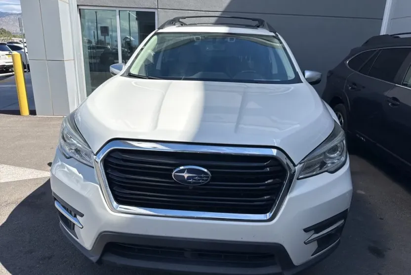 2019 Subaru Ascent Touring photo 1