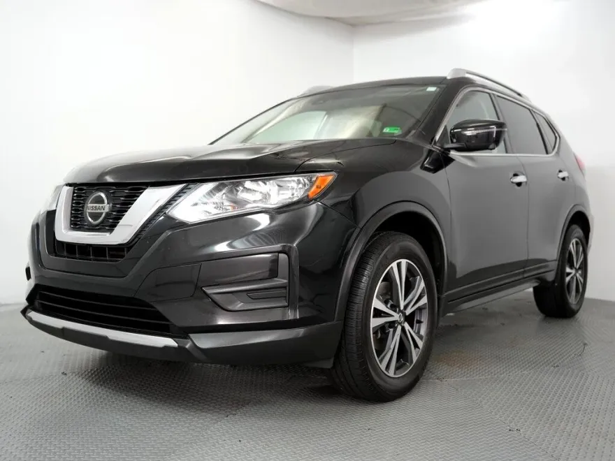 2019 Nissan Rogue AWD SV photo 1