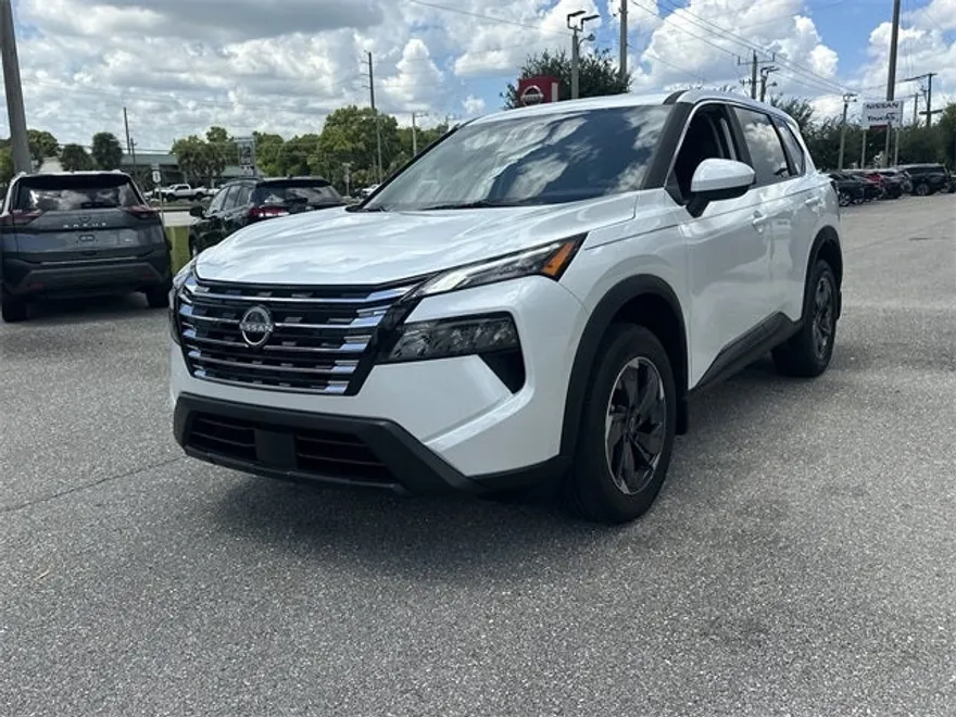 2026 Nissan Rogue SV photo 1