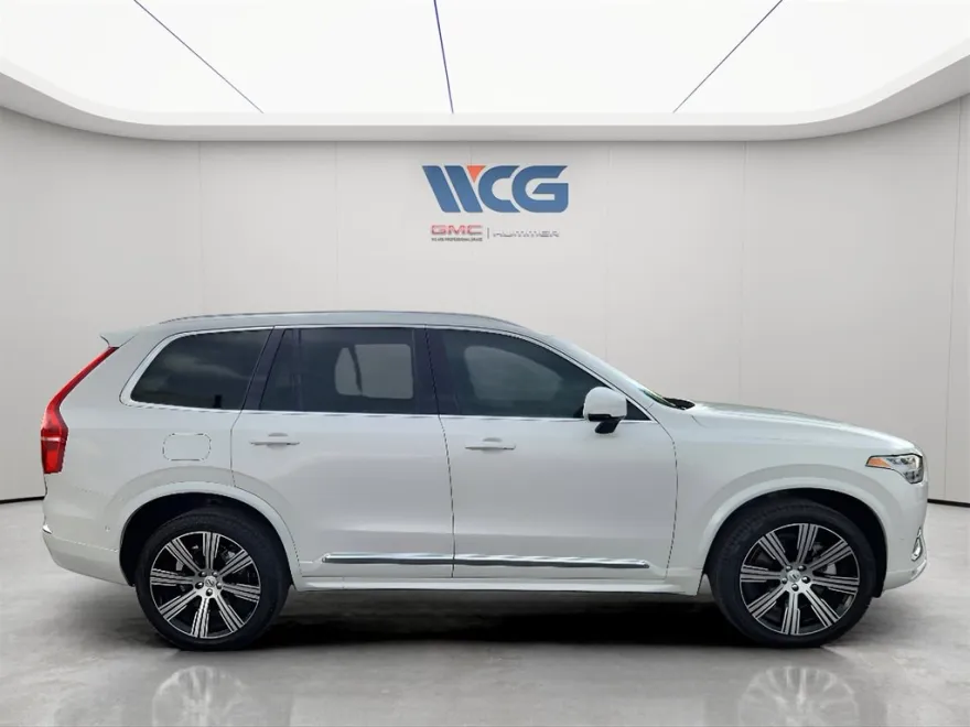 2025 Volvo XC90 photo 1