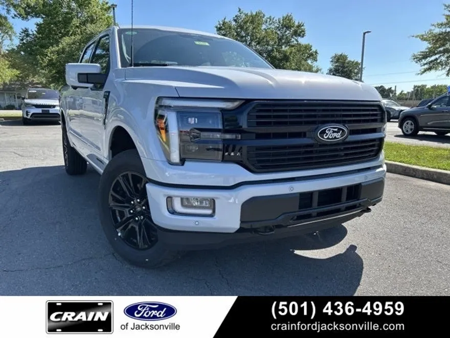 2025 Ford F-150 Platinum photo 1
