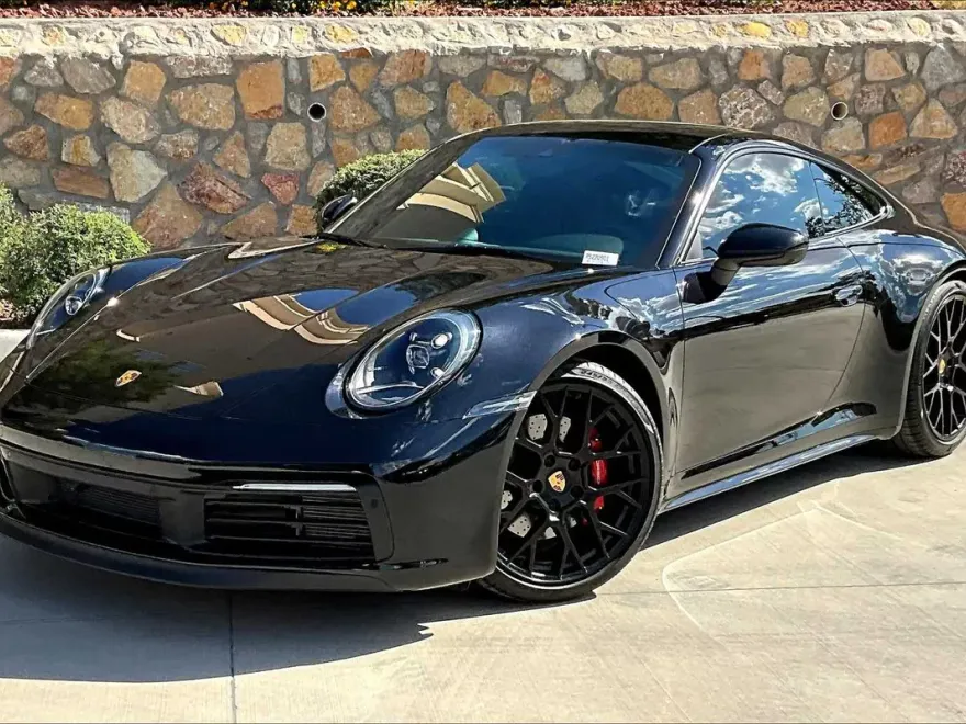 2024 Porsche 911 4S photo 1